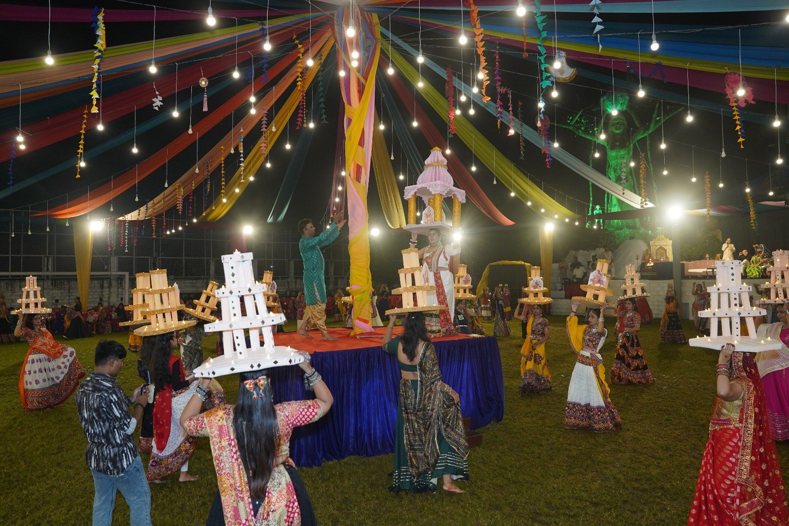 AARADHNA GARVA NIGHT 2025
